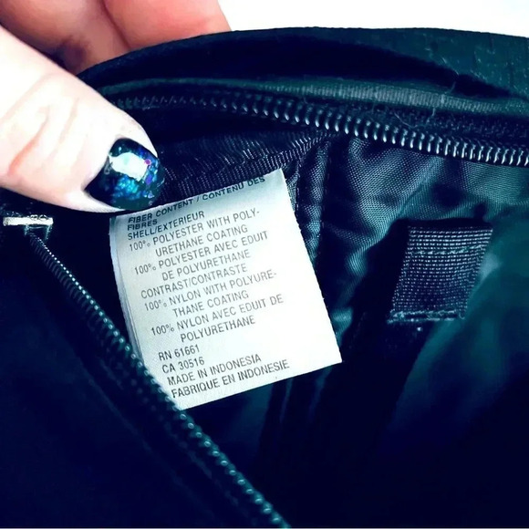 The North Face Utah Winter Games Waist Lumber Fanny Pack - Mountain Biker Black - Picture 7 of 10